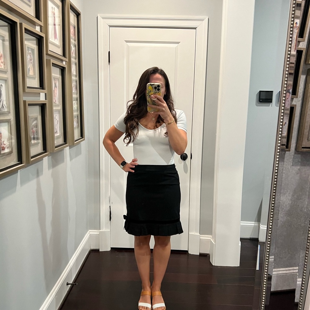 Banana Republic Black Pencil Skirt with Ruffle Hem